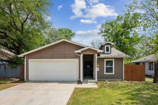 2326 Harding Street, Dallas, TX 75215