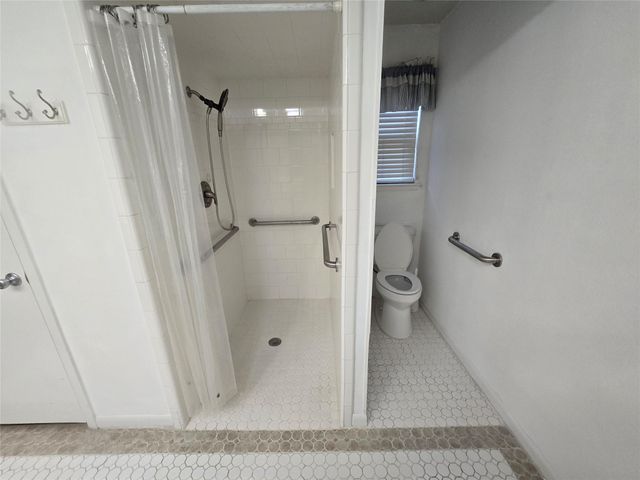 9802 Sagepike Drive, Houston, TX 77089