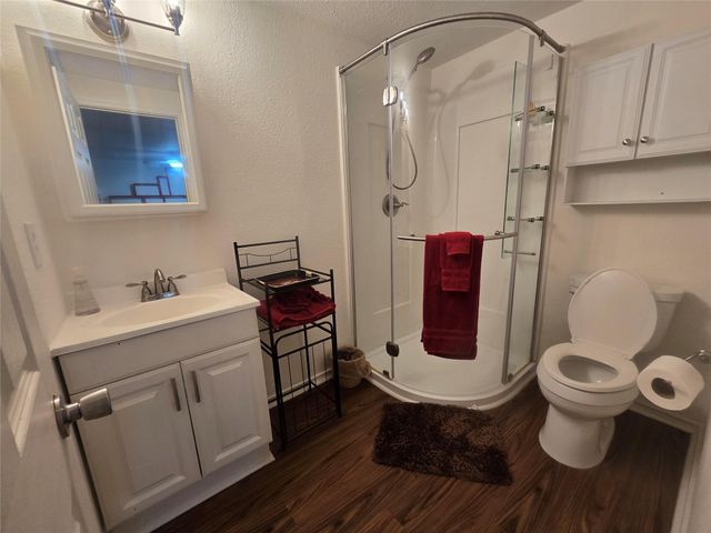 9802 Sagepike Drive, Houston, TX 77089
