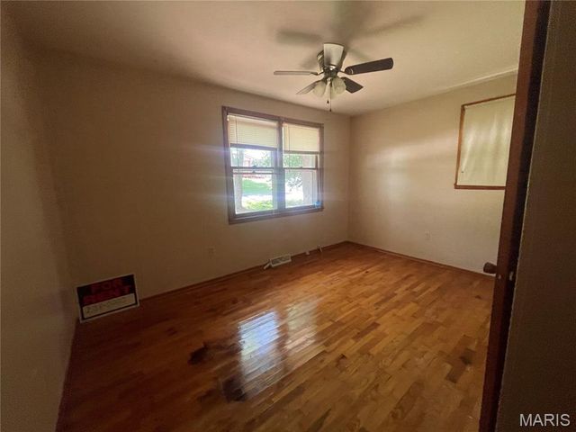 708 High Street, Marble Hill, MO 63764