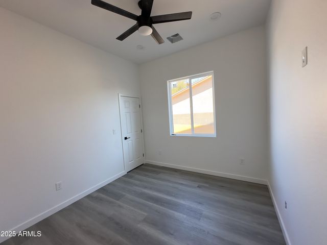 1819 S COCONINO Drive S, Apache Junction, AZ 85120