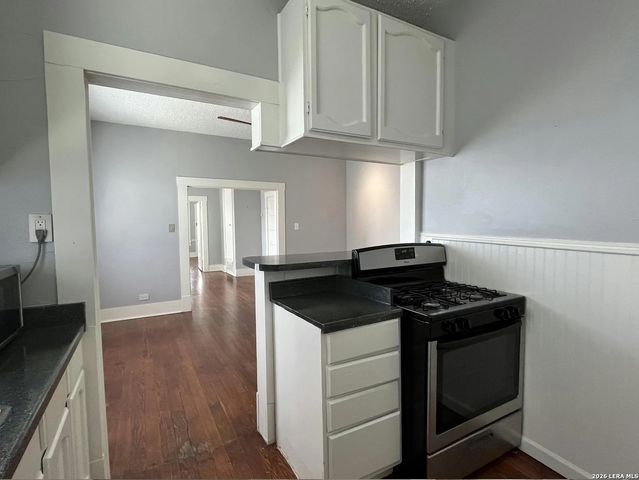 141 E Woodlawn Ave, San Antonio, TX 78212