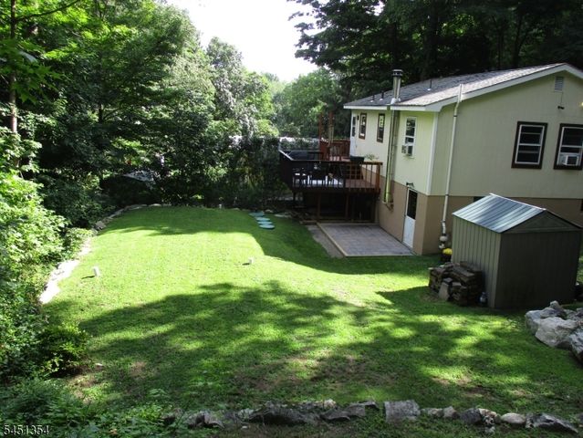 24 W Shore Dr, Vernon Twp., NJ 07462