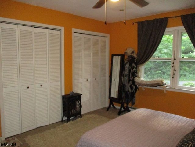 24 W Shore Dr, Vernon Twp., NJ 07462