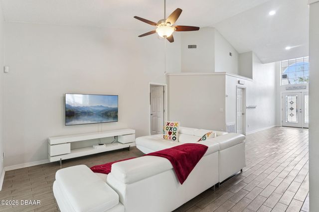 406 Rockbridge Court, Apopka, FL 32712