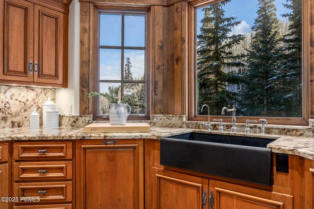 125 White Pine Canyon Road, Park City, UT 84060
