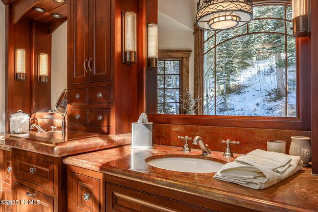 125 White Pine Canyon Road, Park City, UT 84060