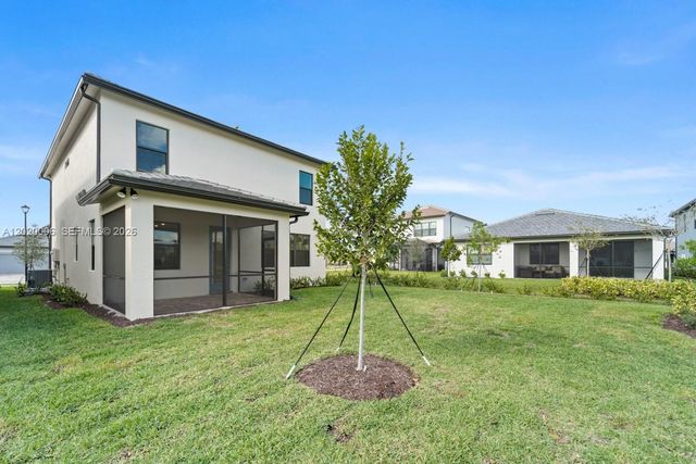 4492 Tacoma Park Dr, Oakland Park, FL 33309
