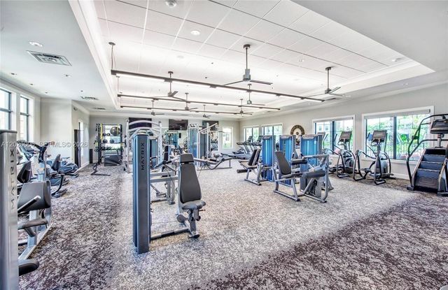4492 Tacoma Park Dr, Oakland Park, FL 33309