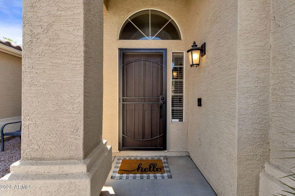 910 S PARADISE Drive, Gilbert, AZ 85233 — photo 5