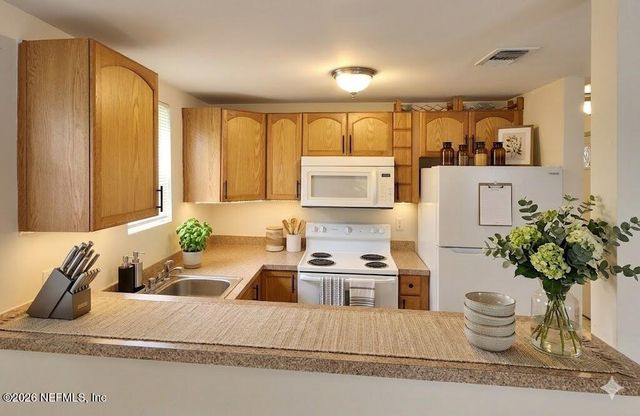 1377 INGLESIDE Avenue, Jacksonville, FL 32205