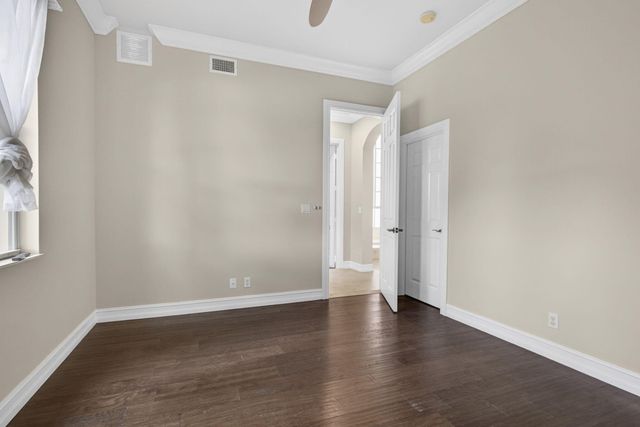 625 Glenfield Way, Royal Palm Beach, FL 33411