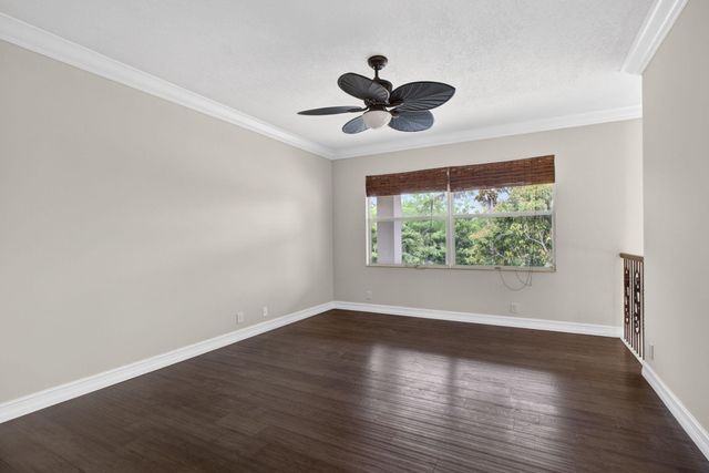 625 Glenfield Way, Royal Palm Beach, FL 33411