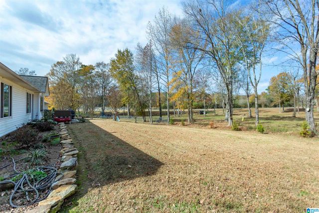 99 WHITE OAK LOOP, Cullman, AL 35057