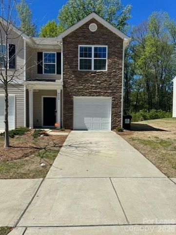 6049 Guildford Hill Lane E, Charlotte, NC 28215