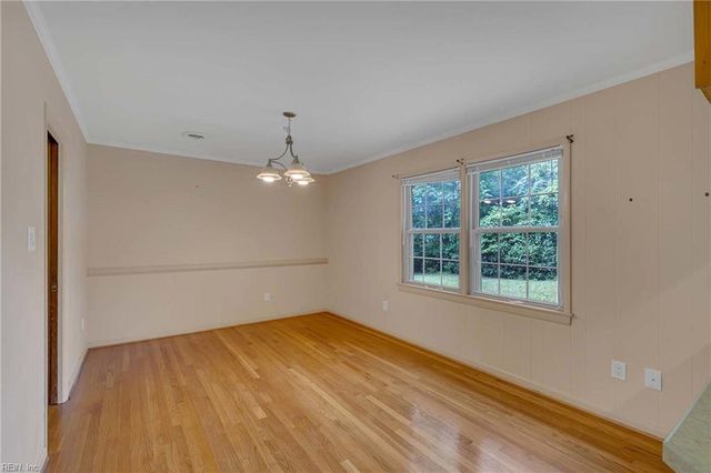 188 Devon PL, Newport News, VA 23606