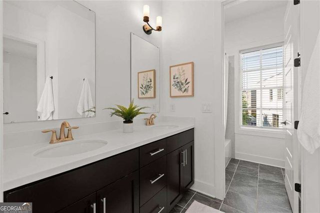 1910 Bay Line Lane NW, Atlanta, GA 30318