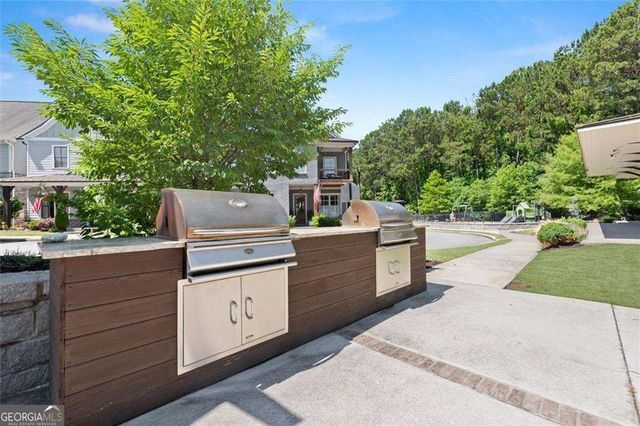 1910 Bay Line Lane NW, Atlanta, GA 30318
