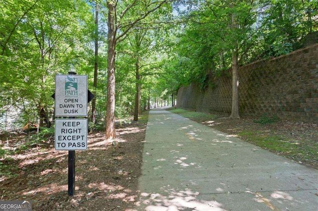 1910 Bay Line Lane NW, Atlanta, GA 30318