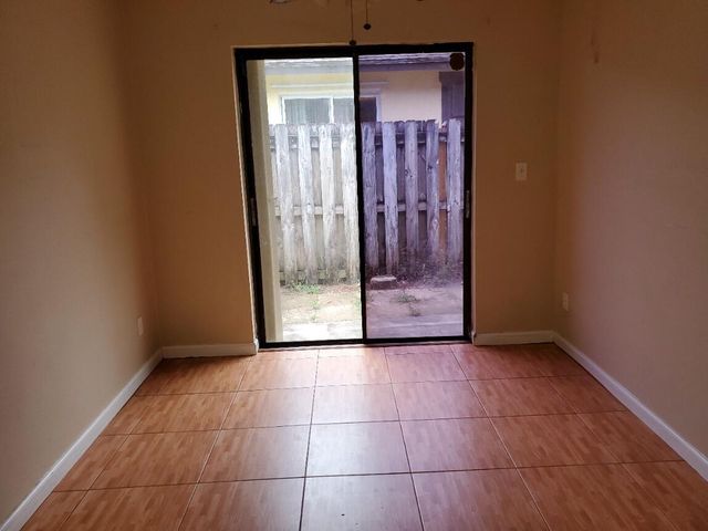 1242 The 12th Fairway, Wellington, FL 33414