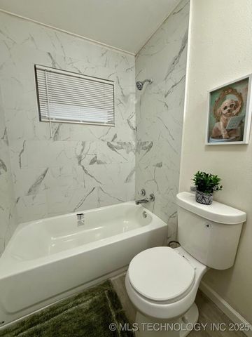 3178 N Hartford Place, Tulsa, OK 74106