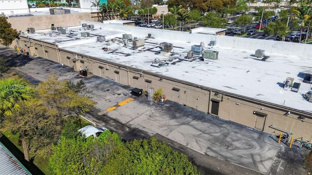 Restaurant For Sale In The Heart Of Kendall, Miami, FL 33186