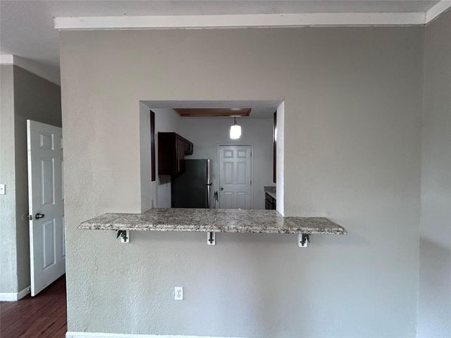 5708 Spring Meadow RD B, Austin, TX 78744