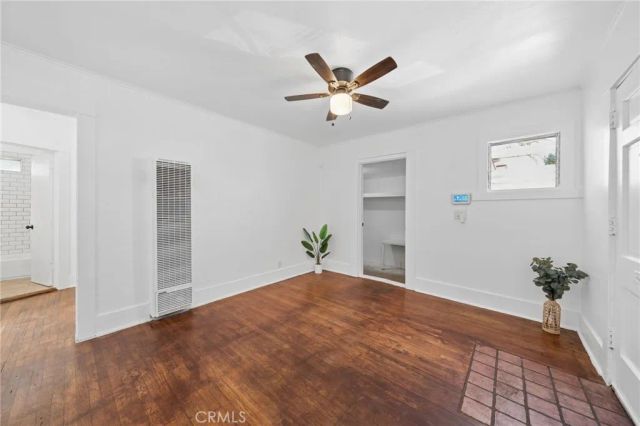 1174 E 9th Street, Long Beach, CA 90813