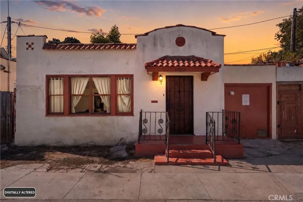 1174 E 9th Street, Long Beach, CA 90813