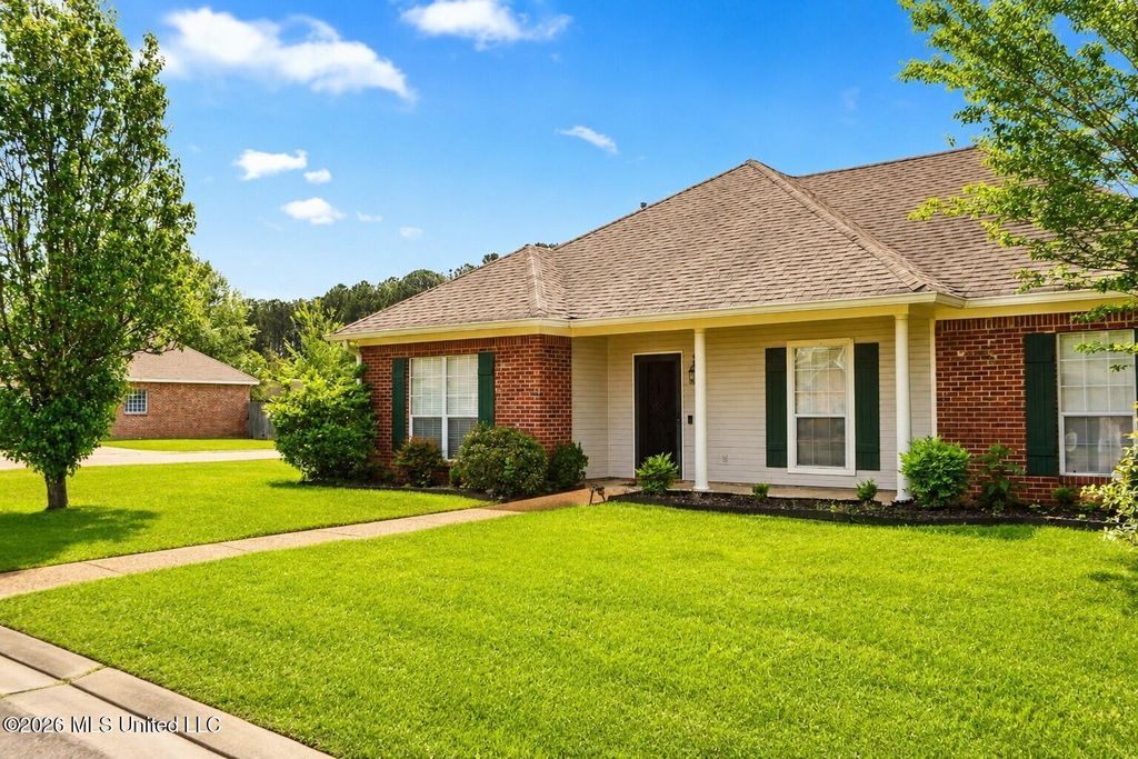 221 Jack's Place, Brandon, MS 39047