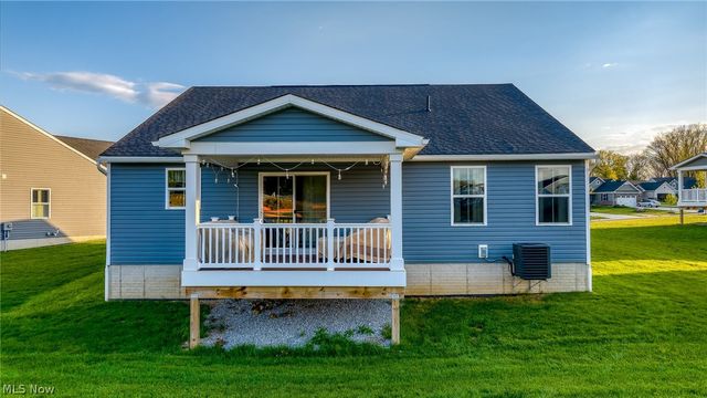 3700 Strawboard Avenue, Norton, OH 44203