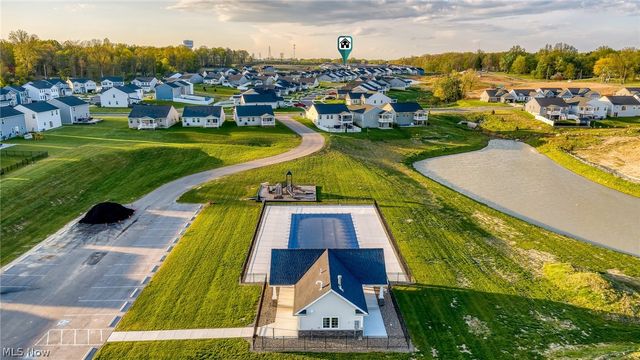 3700 Strawboard Avenue, Norton, OH 44203