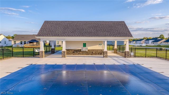 3700 Strawboard Avenue, Norton, OH 44203