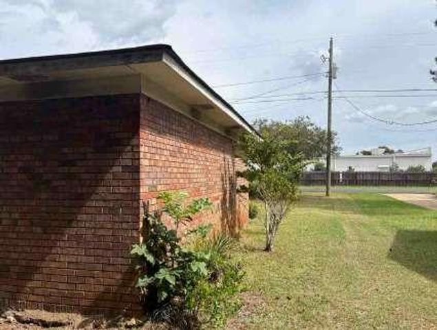 1502 Hall Street, Bainbridge, GA 39819