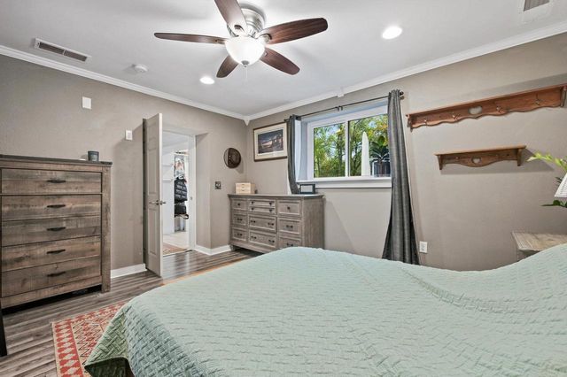 7271 S 35th STREET, Franklin, WI 53132