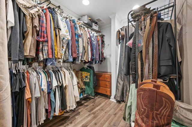 7271 S 35th STREET, Franklin, WI 53132