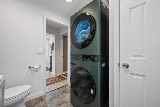 7271 S 35th STREET, Franklin, WI 53132