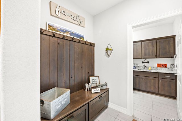 1434 Village Top, Canyon Lake, TX 78133