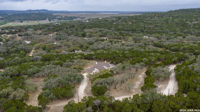 1434 Village Top, Canyon Lake, TX 78133