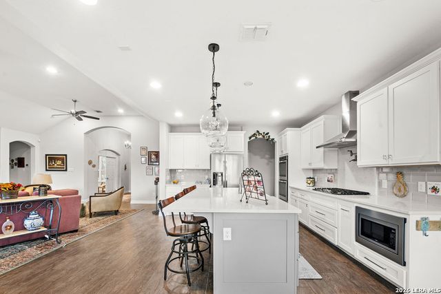 1434 Village Top, Canyon Lake, TX 78133