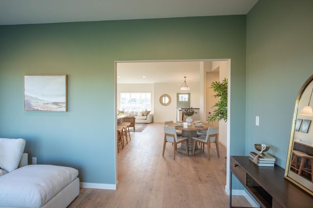 10219 Concord Drive S, Horace, ND 58047