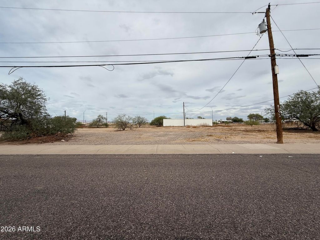675 E 8TH Street 0, Florence, AZ 85132 — exterior