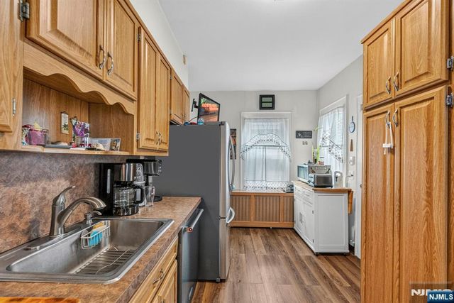 391 Morningside Avenue, Fairview, NJ 07022