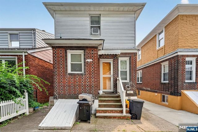 391 Morningside Avenue, Fairview, NJ 07022