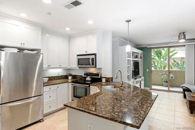 1021 Costa Pacifica Way 2112, Oceanside, CA 92054