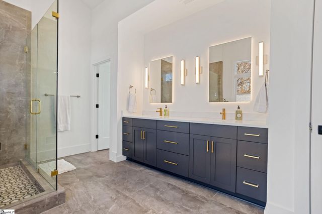 412 Perry Avenue, Greenville, SC 29601