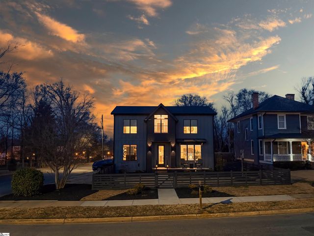 412 Perry Avenue, Greenville, SC 29601