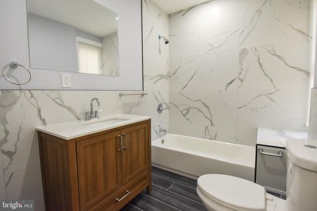 743 MARLYN RD, Philadelphia, PA 19151