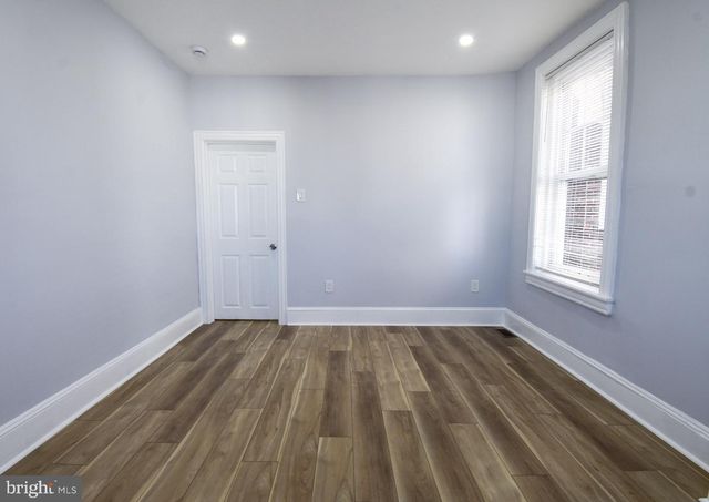 743 MARLYN RD, Philadelphia, PA 19151