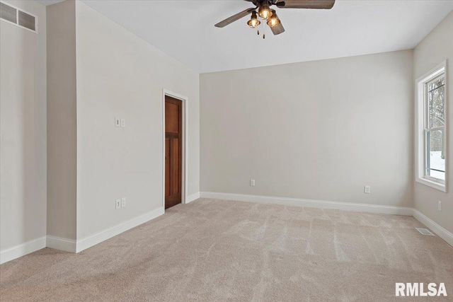 47 Durbin Terrace, Chatham, IL 62629